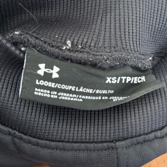 Under Armour Black Athletic Pants - Picture 4 of 4